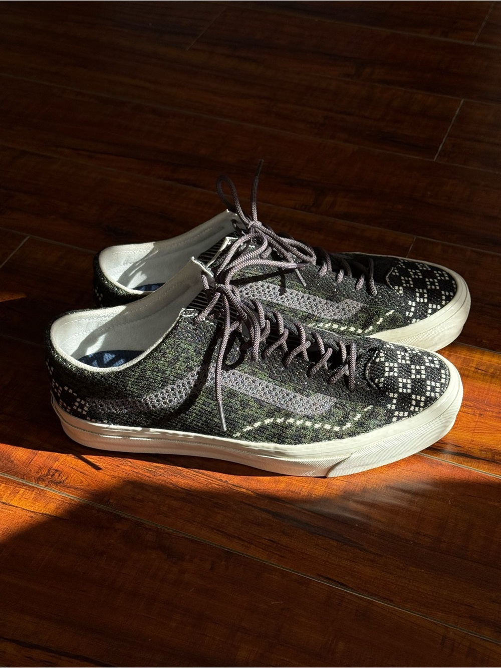 Vans Premium Old Skool Size 11M